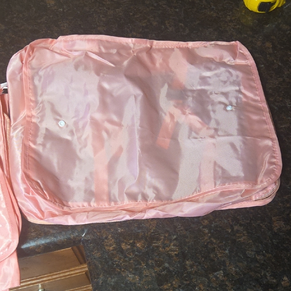 Pink Travel Organizer Set - Picture 14 of 16